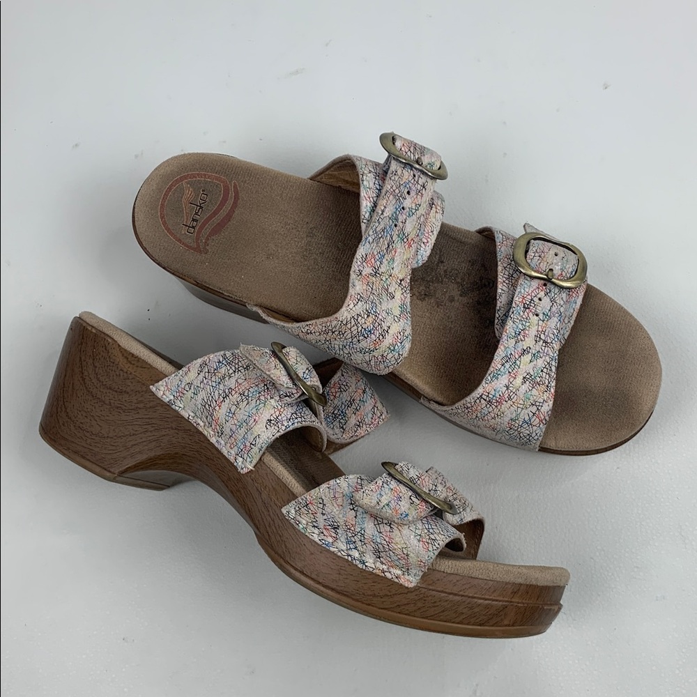 Dansko Sophie Leather Tan Creme Multicolored Sandals Buckle straps Size 39/8.5